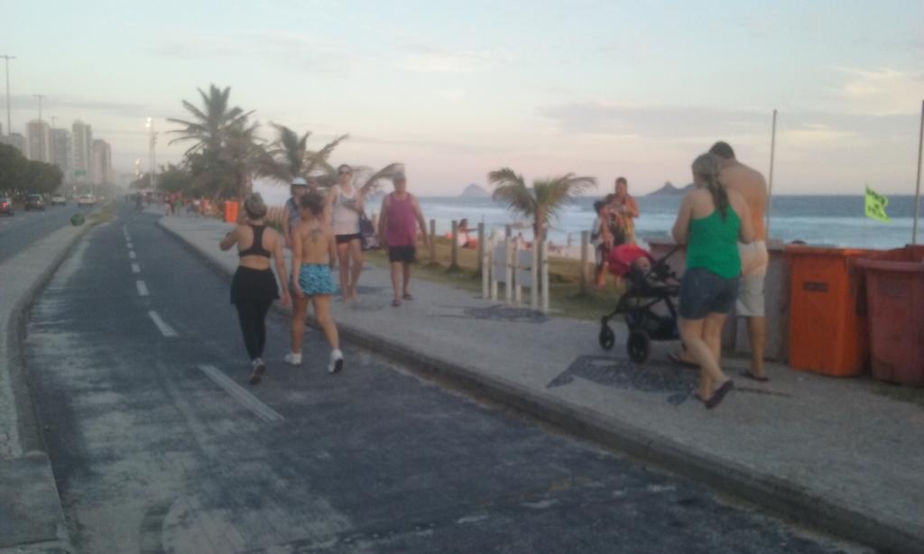 公寓 Barra Bella - Internet 350mb -tv -ar - Vista Mar - Piscina Climatizada- Homeoficce
